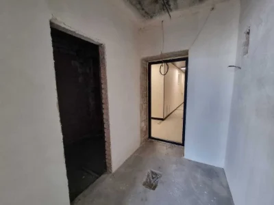 For sale in the center of Irpin, 1-bedroom apartment without renovation