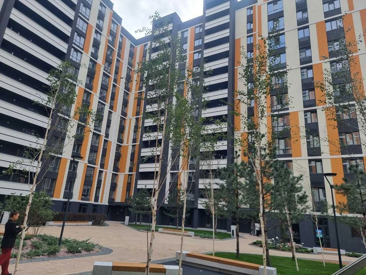 For sale in the center of Irpin, 1-bedroom apartment without renovation