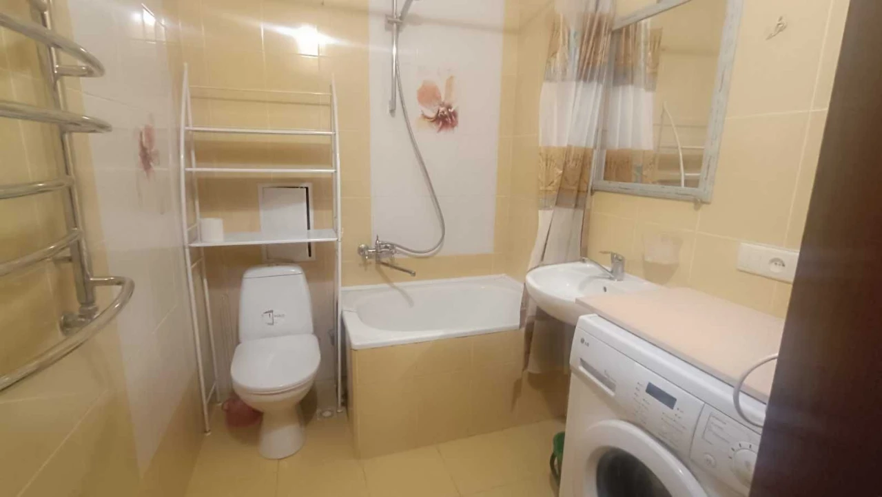 Irpin, sale of a 1-room apartment with gas heating, 1st floor. 2%