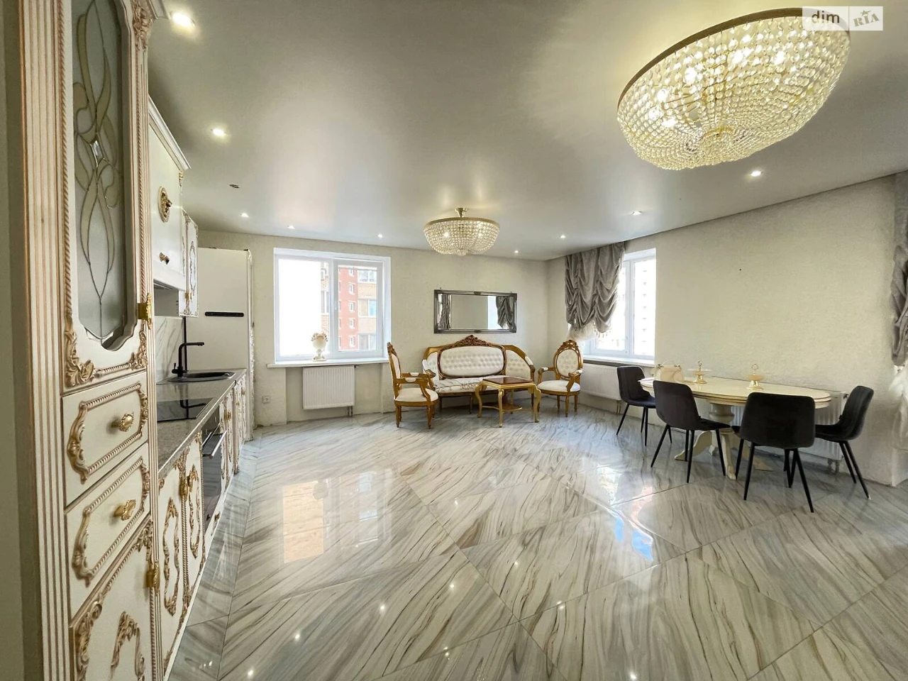 Apartment for Sale in Romaniyka