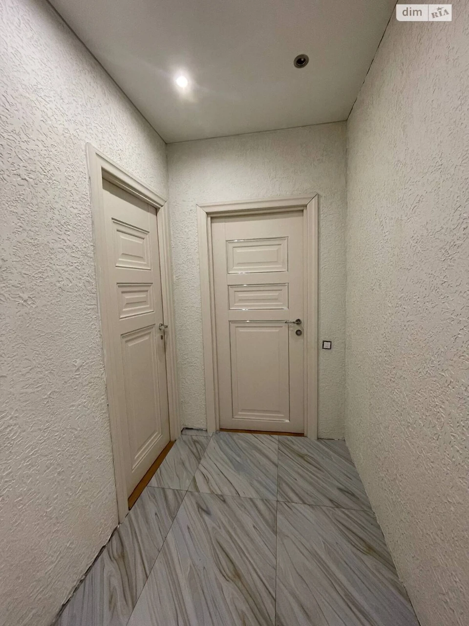 Apartment for Sale in Romaniyka