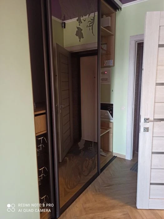 1к квартира с ремонтом в новом кирпичном доме