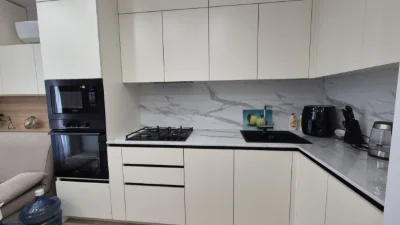 Продаж 1-к квартири з ремонтом, меблями та технікою в ЖК Бур
