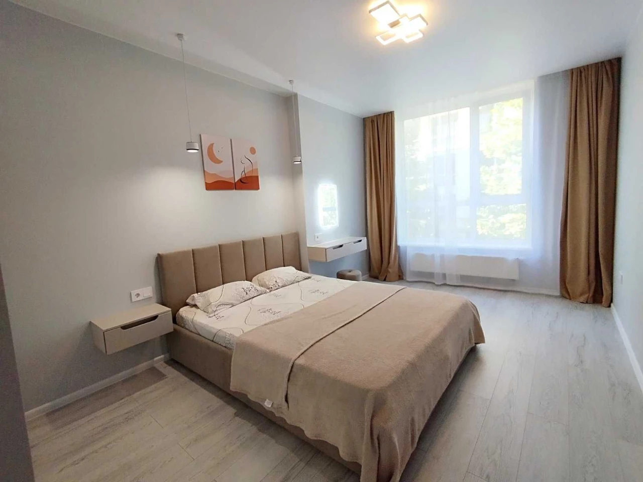 For Sale: 1-bedroom apartment with kitchenette in the Synergy area.