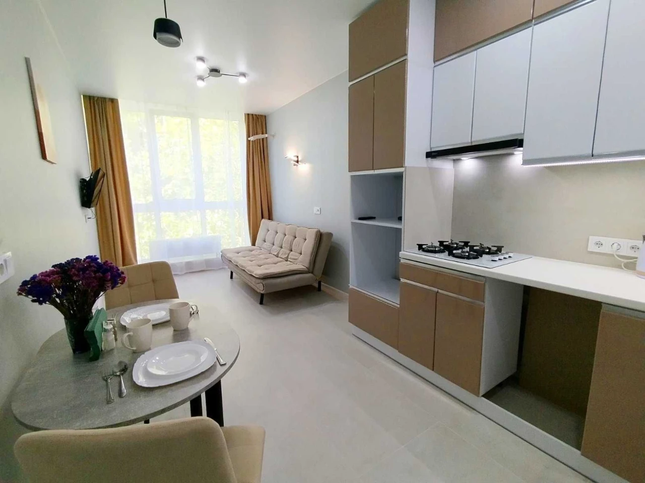 For Sale: 1-bedroom apartment with kitchenette in the Synergy area.