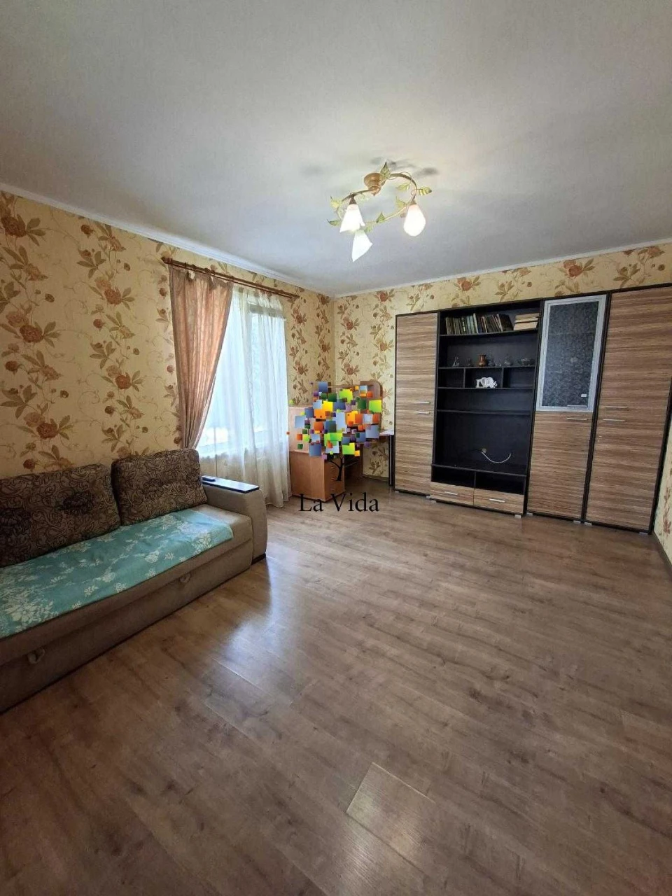 Продается отдельная 1-комнатная квартира в ЖК Нахимовский,