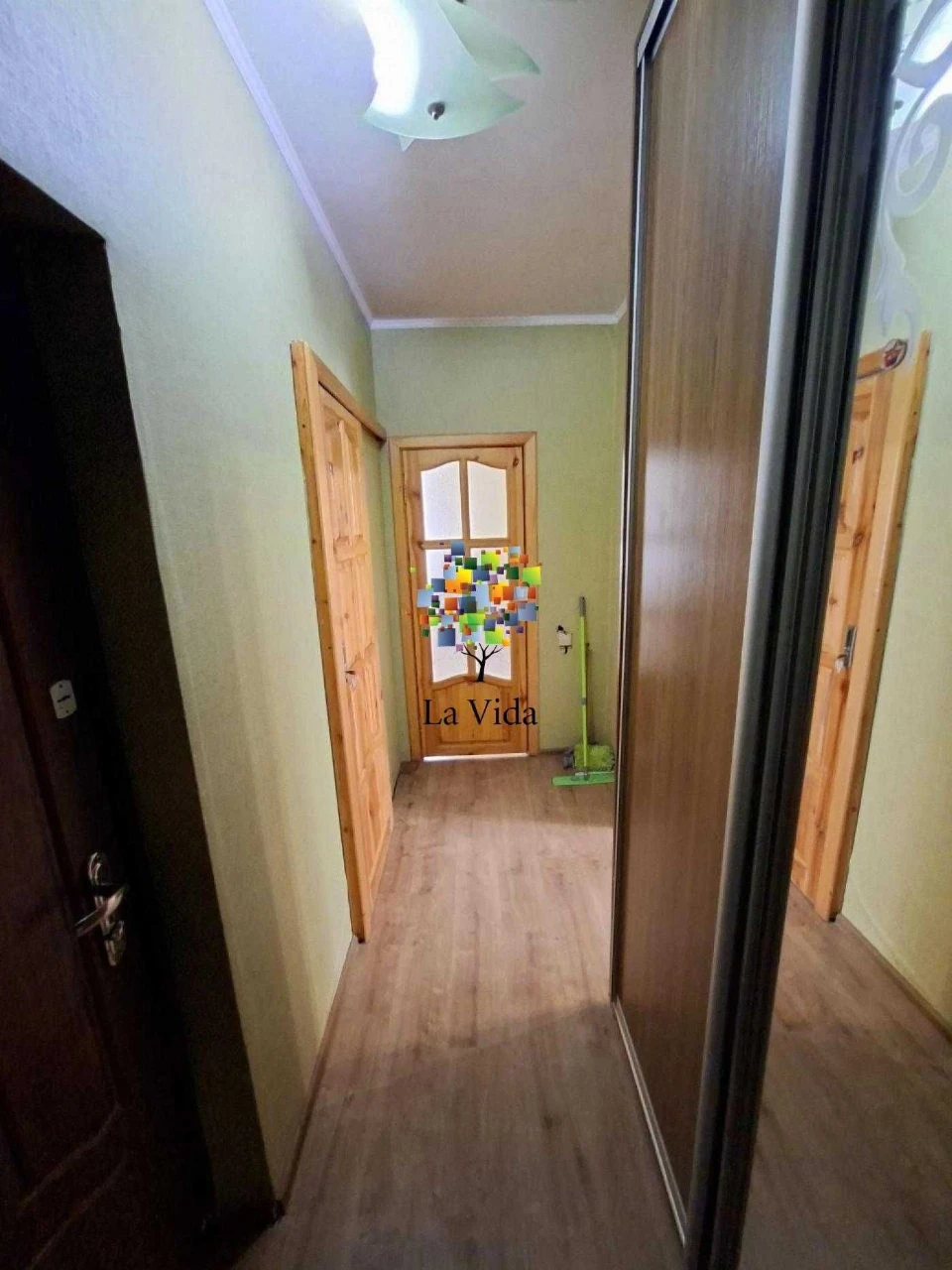Продается отдельная 1-комнатная квартира в ЖК Нахимовский,