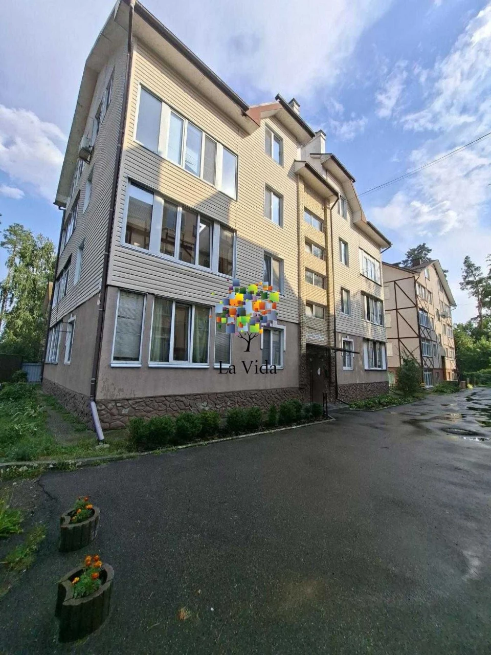Продается отдельная 1-комнатная квартира в ЖК Нахимовский,
