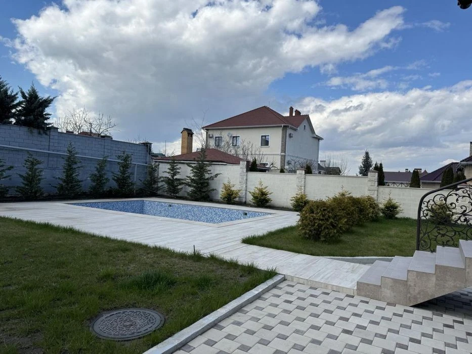 House for sale in Sauvignon, readiness 90%
