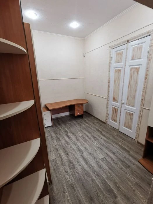 Продам 2 ком.квартиру ул.Ярослава Мудрого ,Центр