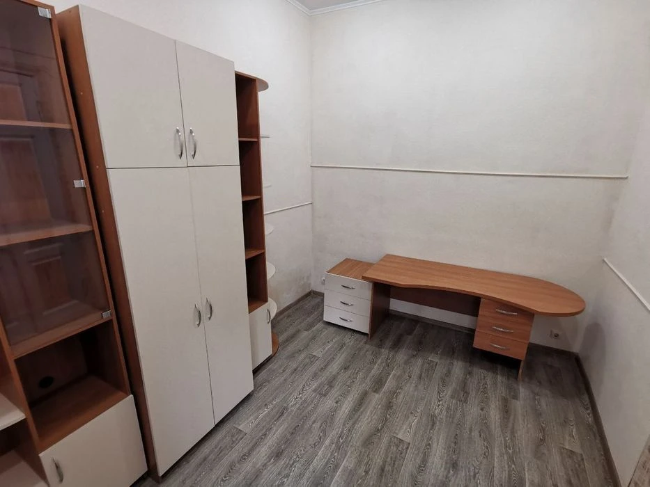 Продам 2 ком.квартиру ул.Ярослава Мудрого ,Центр