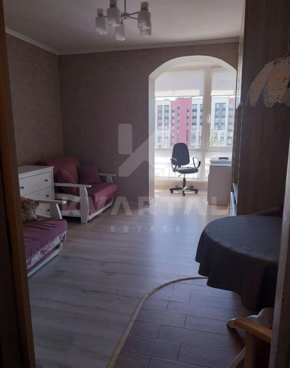 Apartment with renovation! Urgent! Closed complex!
