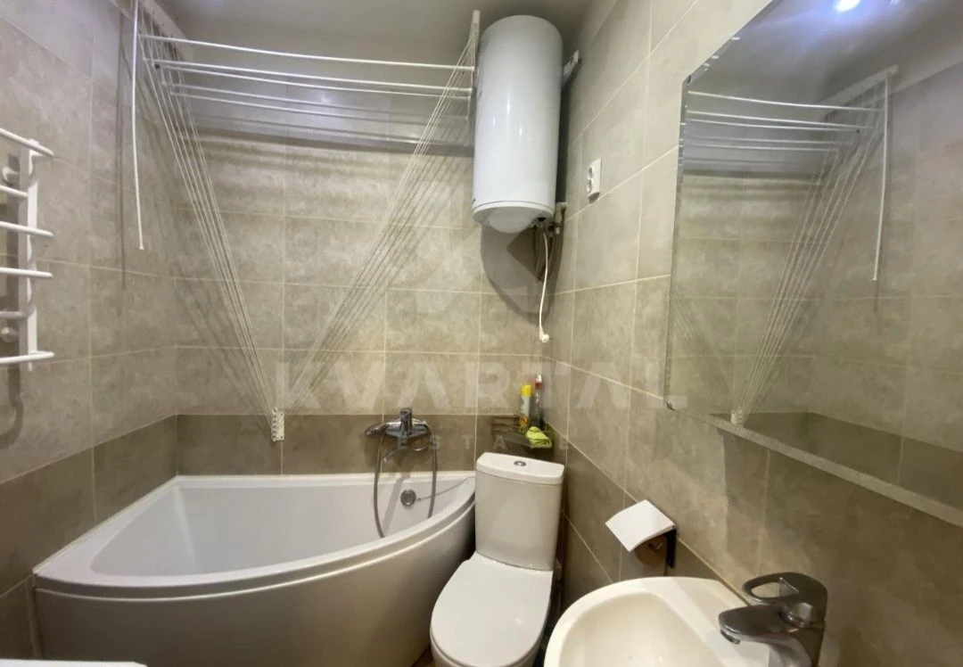 Apartment with renovation! Urgent! Closed complex!