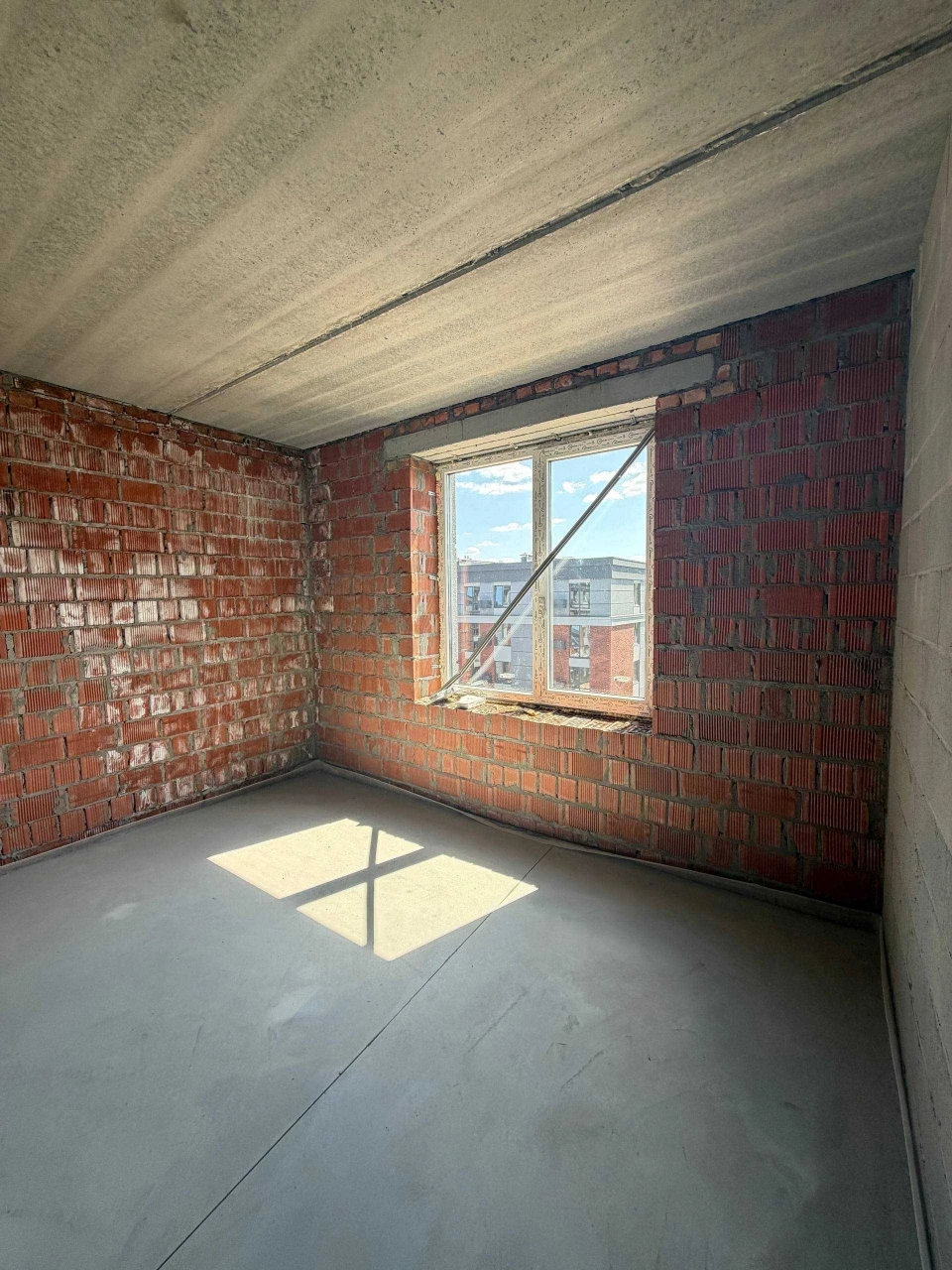 For Sale: 1-bedroom apartment, 37 sq m, in the Kvartal Soborna residential complex, Building No. 5!