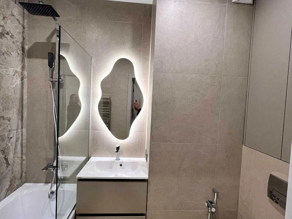 Apartment. Kyiv, Viktora Nekrasova St. (Pivnichno-Syretska)