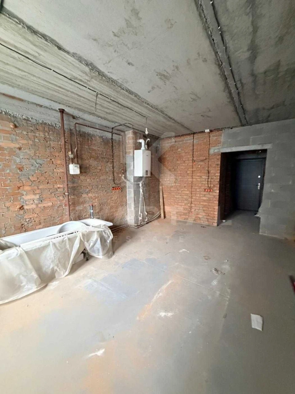 Apartment-studio for sale! Separate communications! State property -