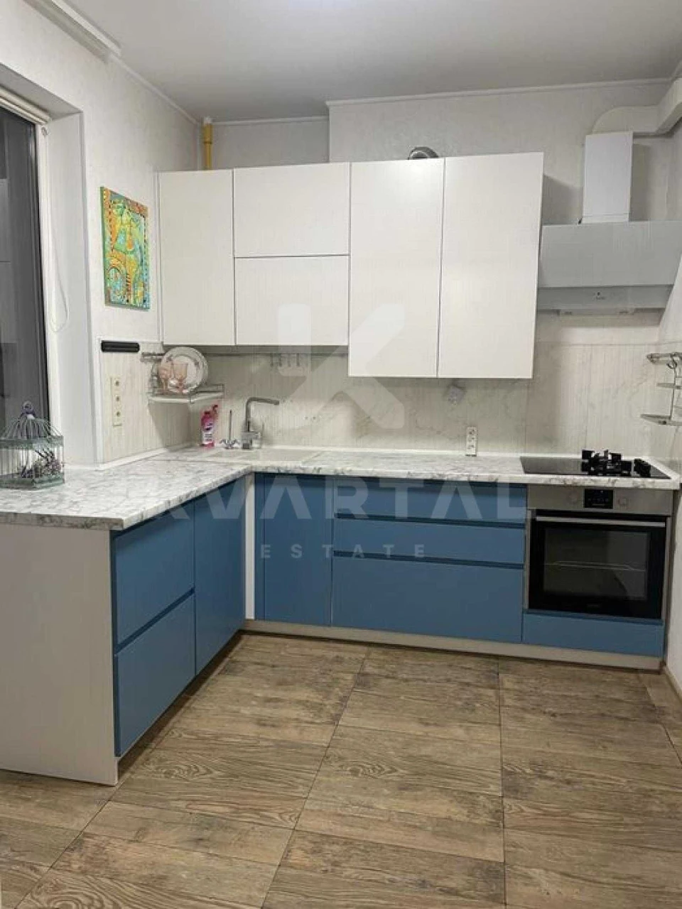 One-bedroom apartment for sale, renovated, near Central Park! FREE