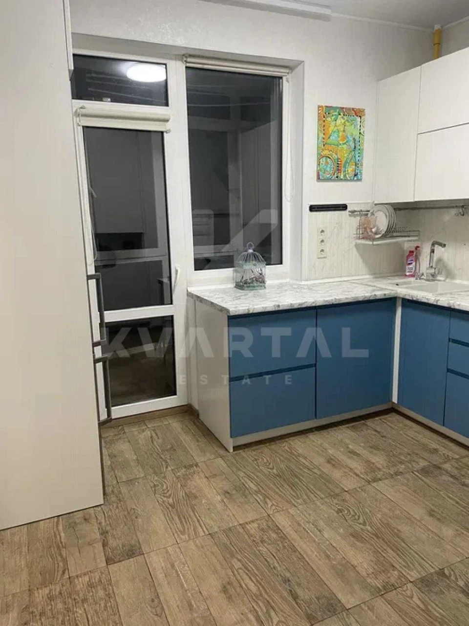 One-bedroom apartment for sale, renovated, near Central Park! FREE