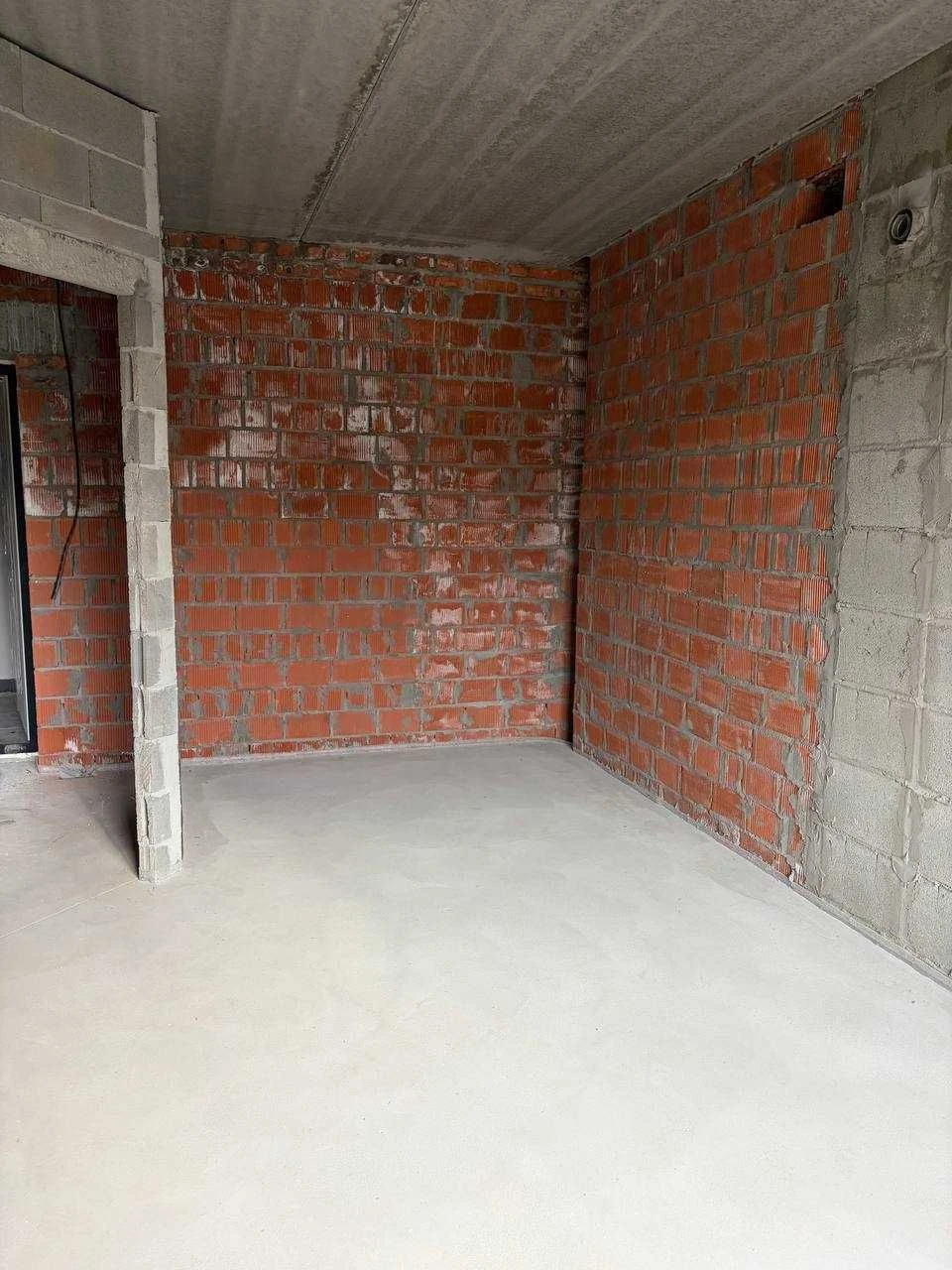 Apartment in new building, unfurnished, with documents, Irpin Center