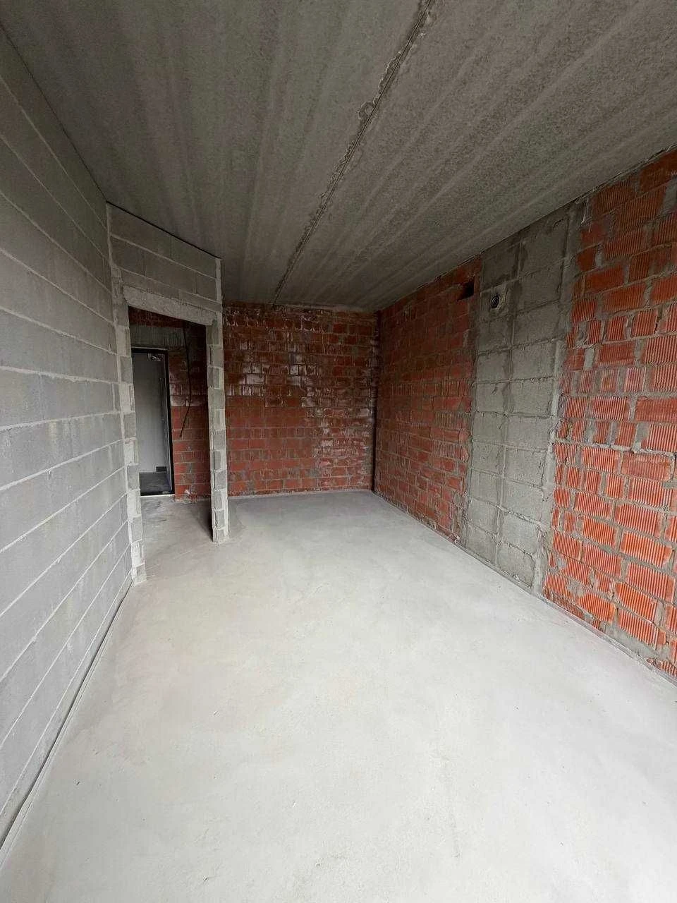 Apartment in new building, unfurnished, with documents, Irpin Center