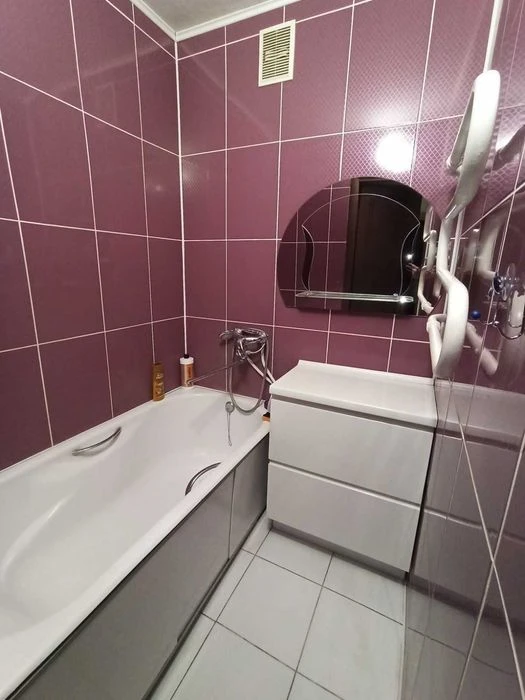 2х кімнатна з Ремонтом в Ракове, Чешка, 49м2, 2й поверх