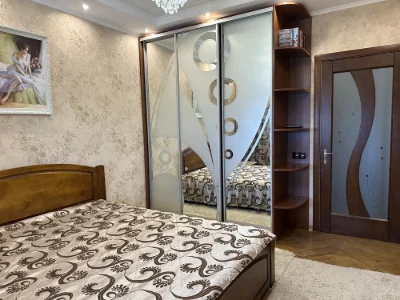Sale of a renovated two-bedroom apartment in Kyiv. NO COMMISSION