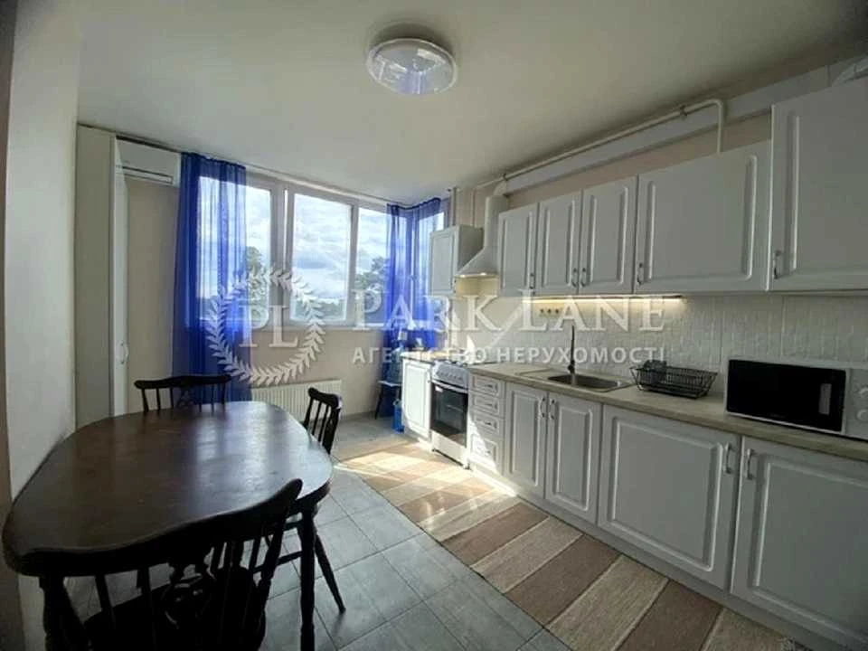 Apartment. Irpin, Yuri Mukhetika Street
