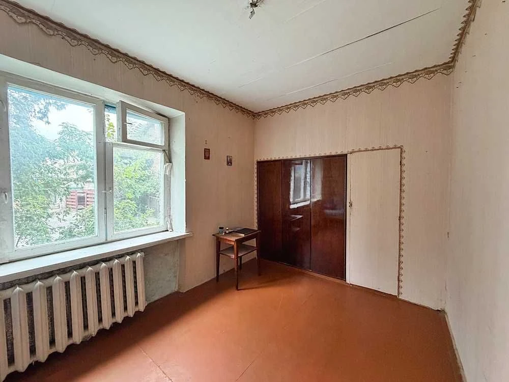 One-bedroom apartment for renovation! Irpin, Shors Street. High