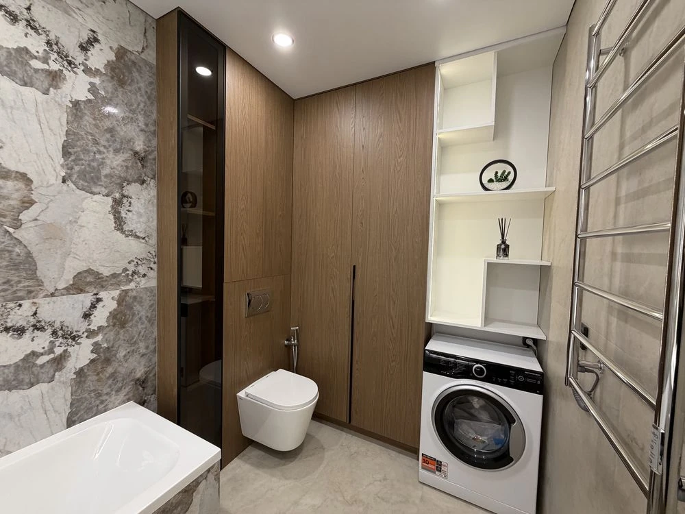 3-bedroom apartment with stylish renovation. Center of Irpin!