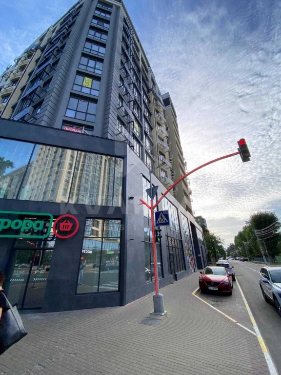 Spacious 1-bedroom apartment | Terrace | ROYAL PARK | Center | 3rd floor |