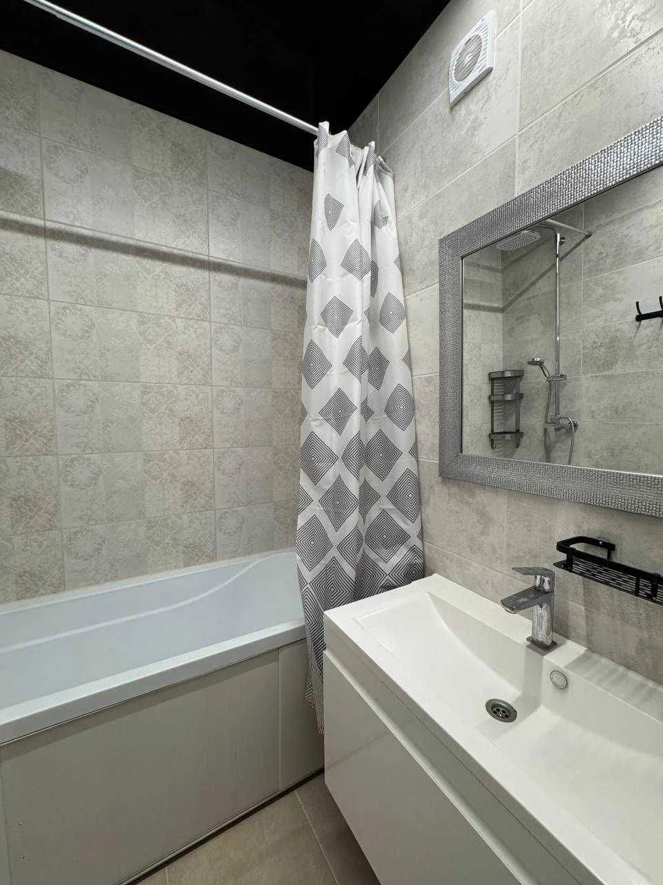 Sale of a 2-room apartment - studio, renovated, Synergy Residence 3+