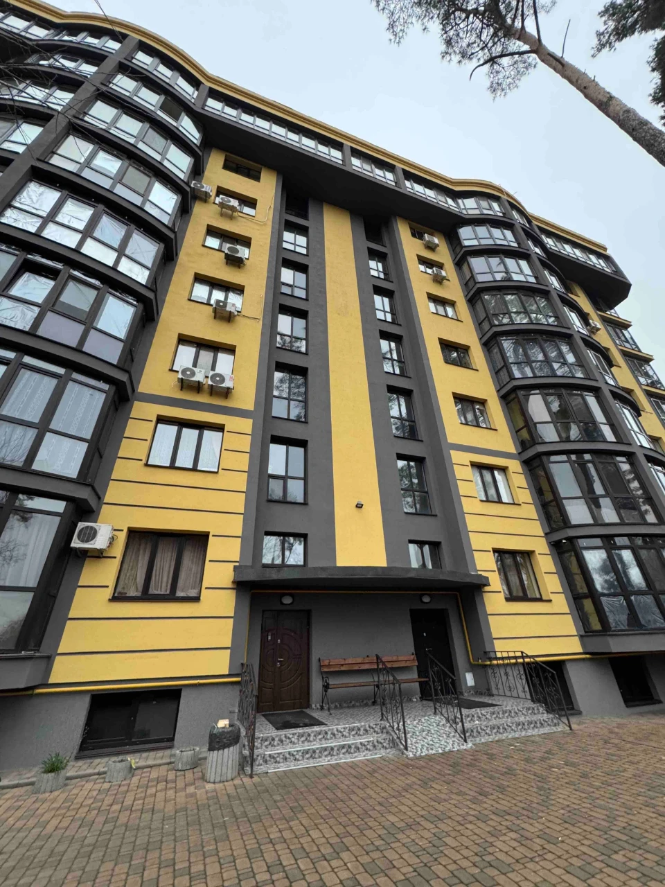 One-bedroom apartment in the center of Irpin, ready to move in