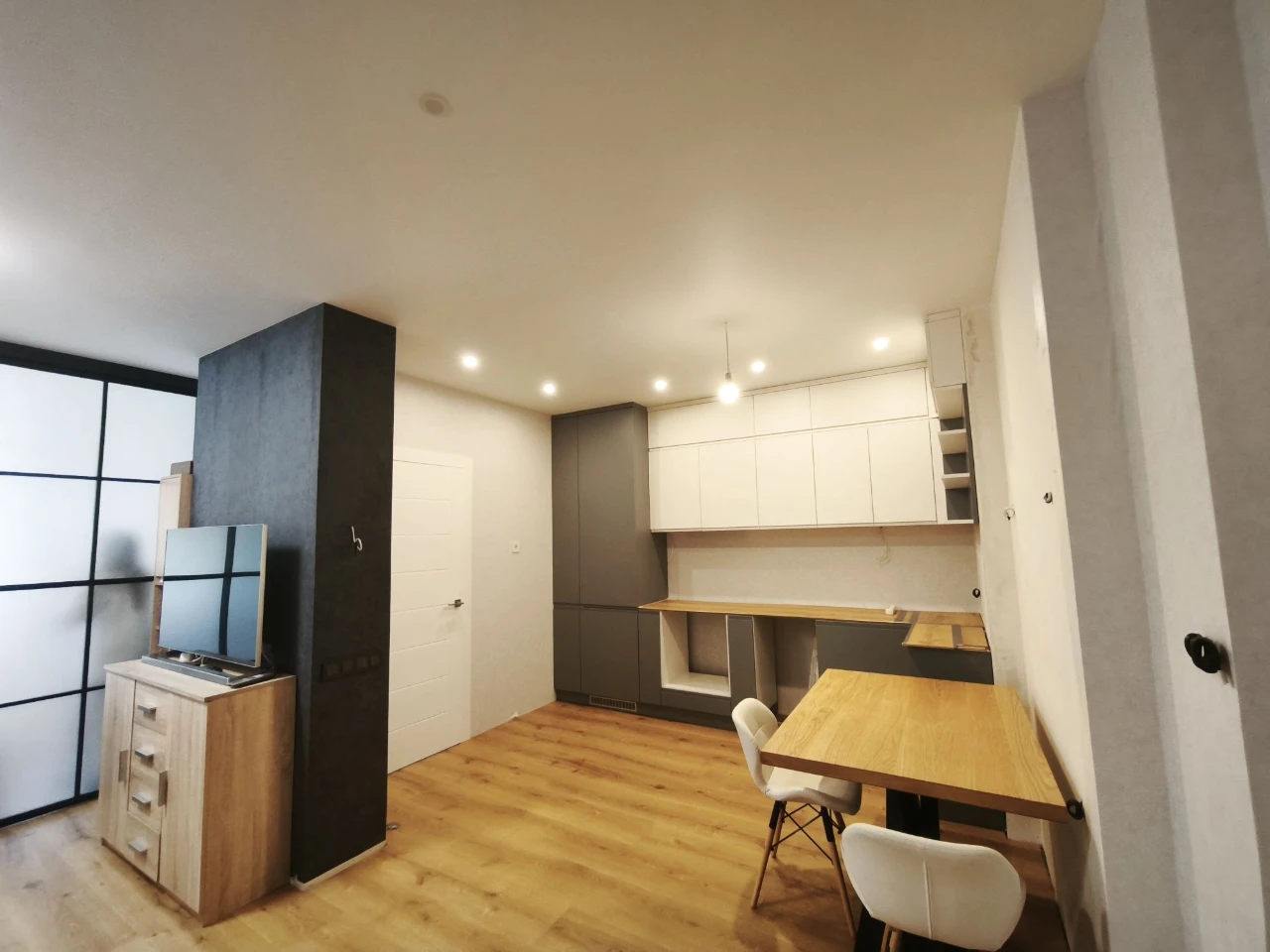 2-bedroom apartment for sale, Central Park 2%