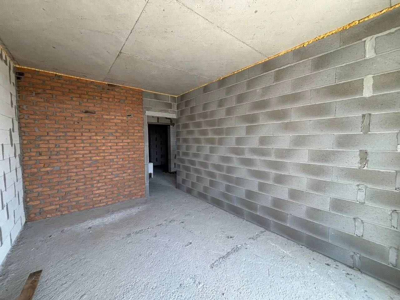 Sale of a 1-room apartment with a terrace in Synerhiya City residential complex without