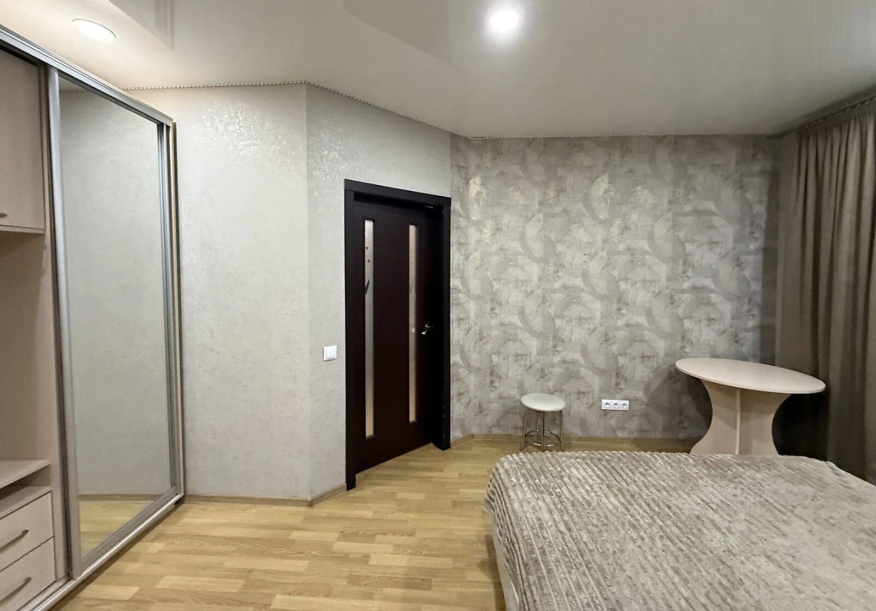 For Sale Urgently! Apartment with furniture and appliances,