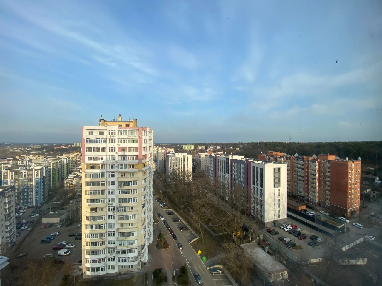 Продаж 2-кімнатній квартири в ЖК