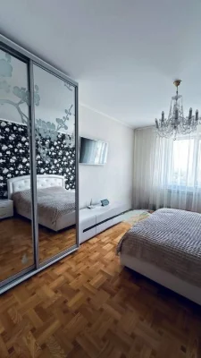 3 rooms for sale on Khortytskyi highway, Khortytskyi district, Urgent