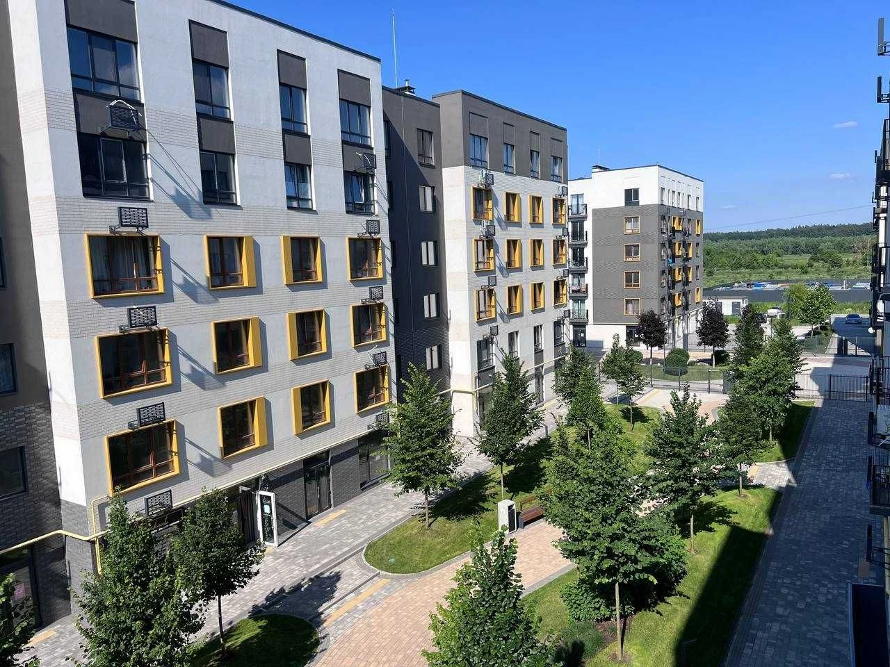 Sale of a studio apartment in the "Molodist" residential complex in a completed building