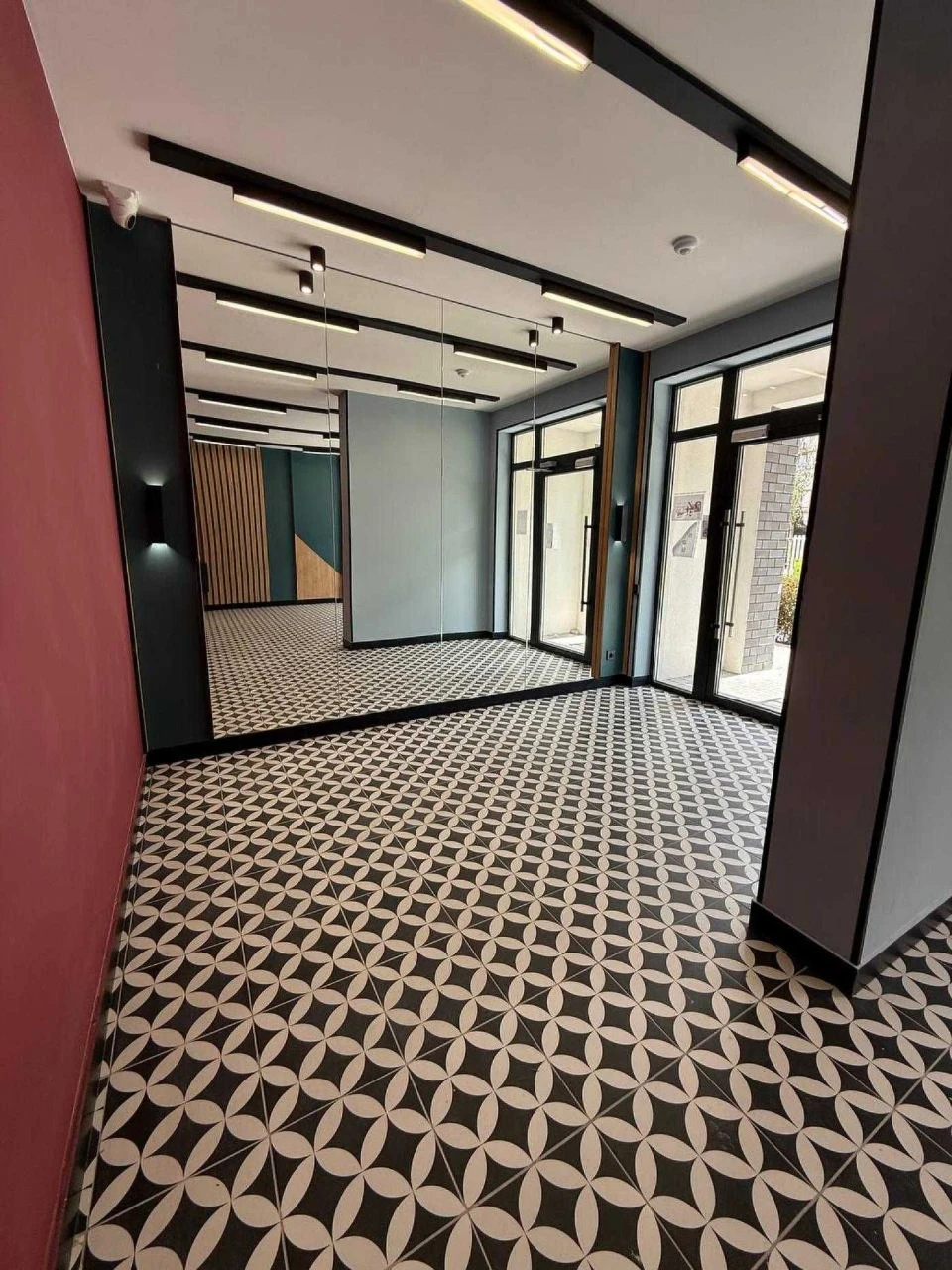 Sale of a studio apartment in the "Molodist" residential complex in a completed building