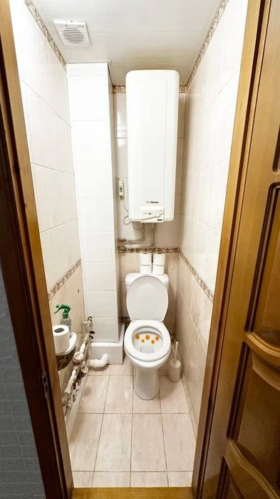 3 rooms for sale on Khortytskyi highway, Khortytskyi district, Urgent
