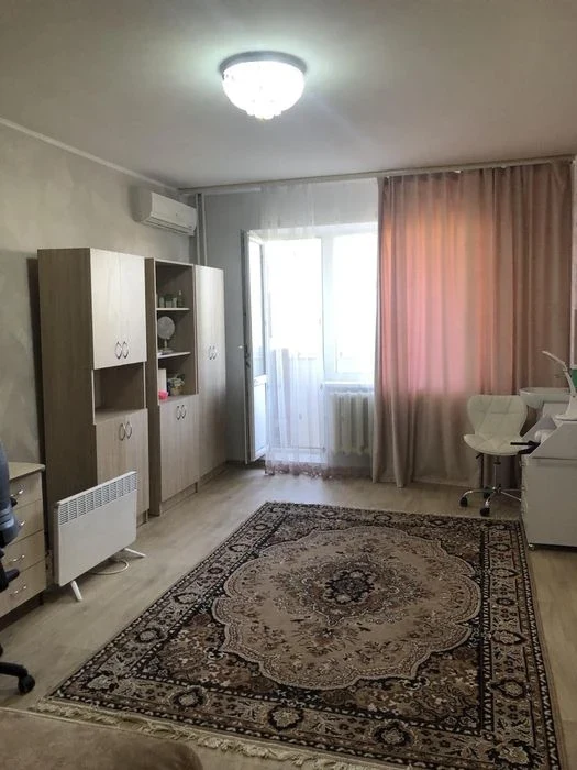 Продаю красивую 1 к квартиру с евроремонтом