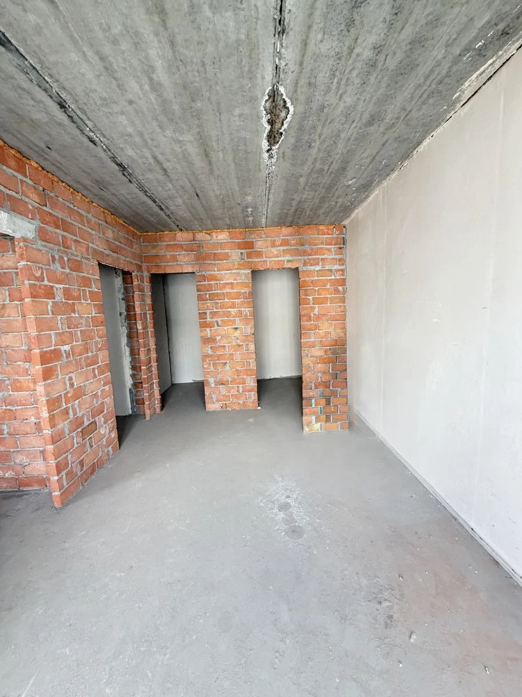 House for sale! 2% tax! Apartment with wardrobe! Low price