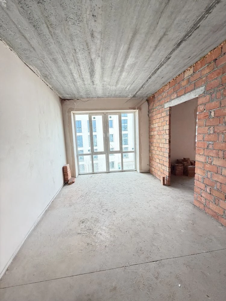 House for sale! 2% tax! Apartment with wardrobe! Low price