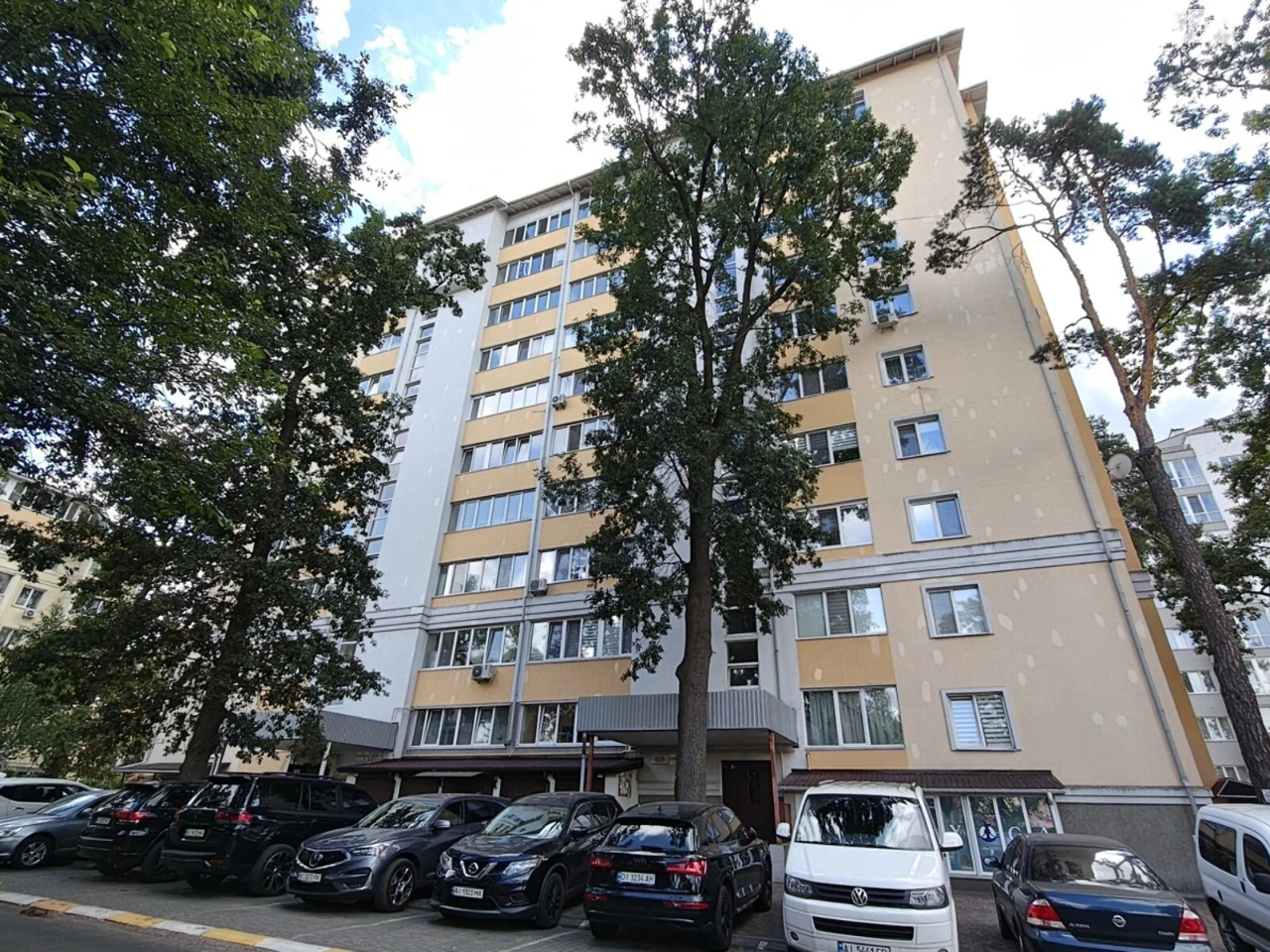 Продаж Квартира Романівка