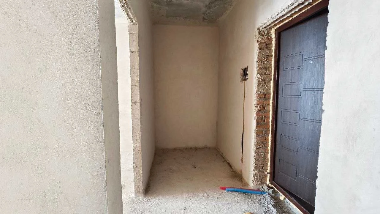 FOR SALE - SPACIOUS APARTMENT IN A RENOVATED BUILDING! 3rd floor! 7 km