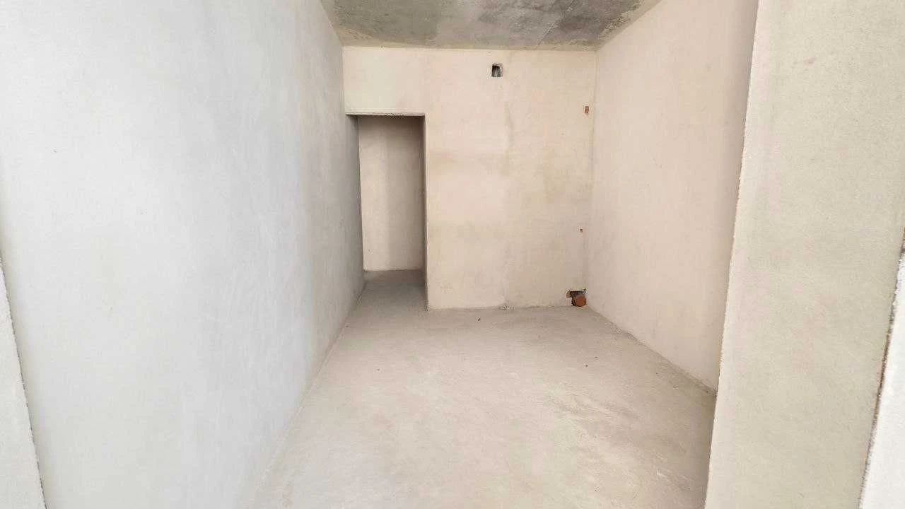 FOR SALE - SPACIOUS APARTMENT IN A RENOVATED BUILDING! 3rd floor! 7 km