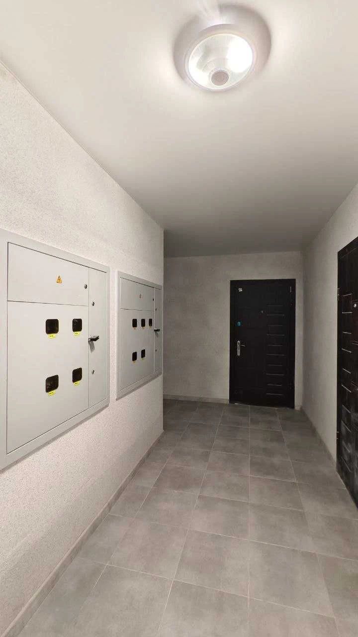 FOR SALE - SPACIOUS APARTMENT IN A RENOVATED BUILDING! 3rd floor! 7 km