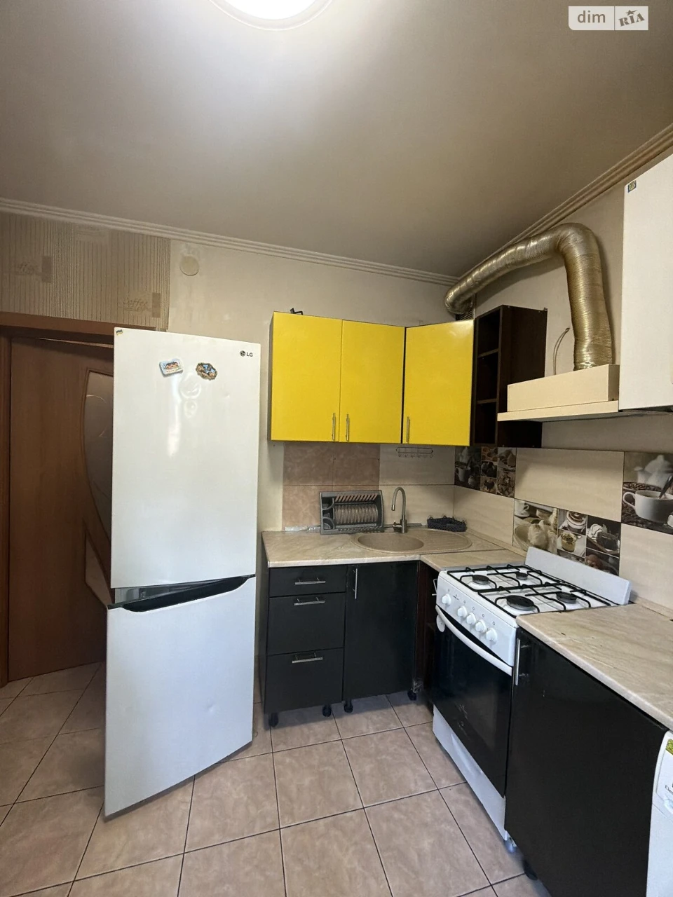 Apartment for Sale in Romanivka