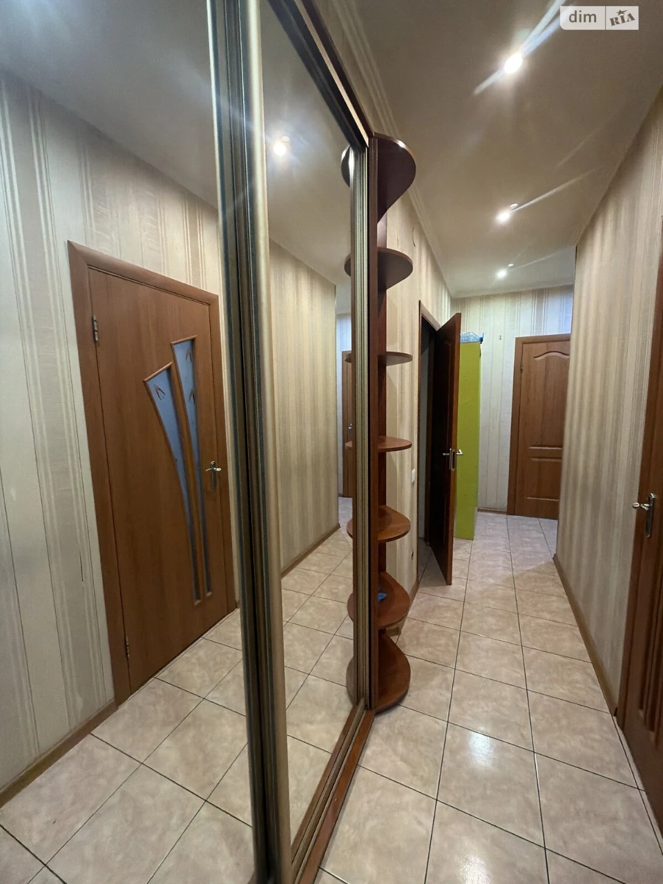 Apartment for Sale in Romanivka