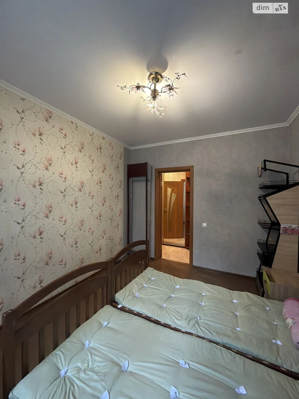 Apartment for Sale in Romanivka